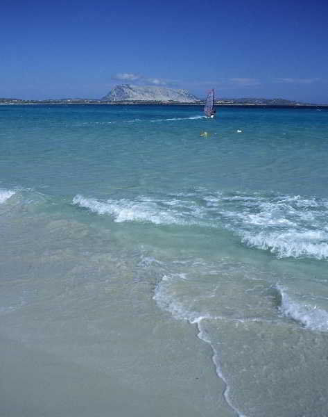 Il Faro San Teodoro Aparthotel ภายนอก รูปภาพ